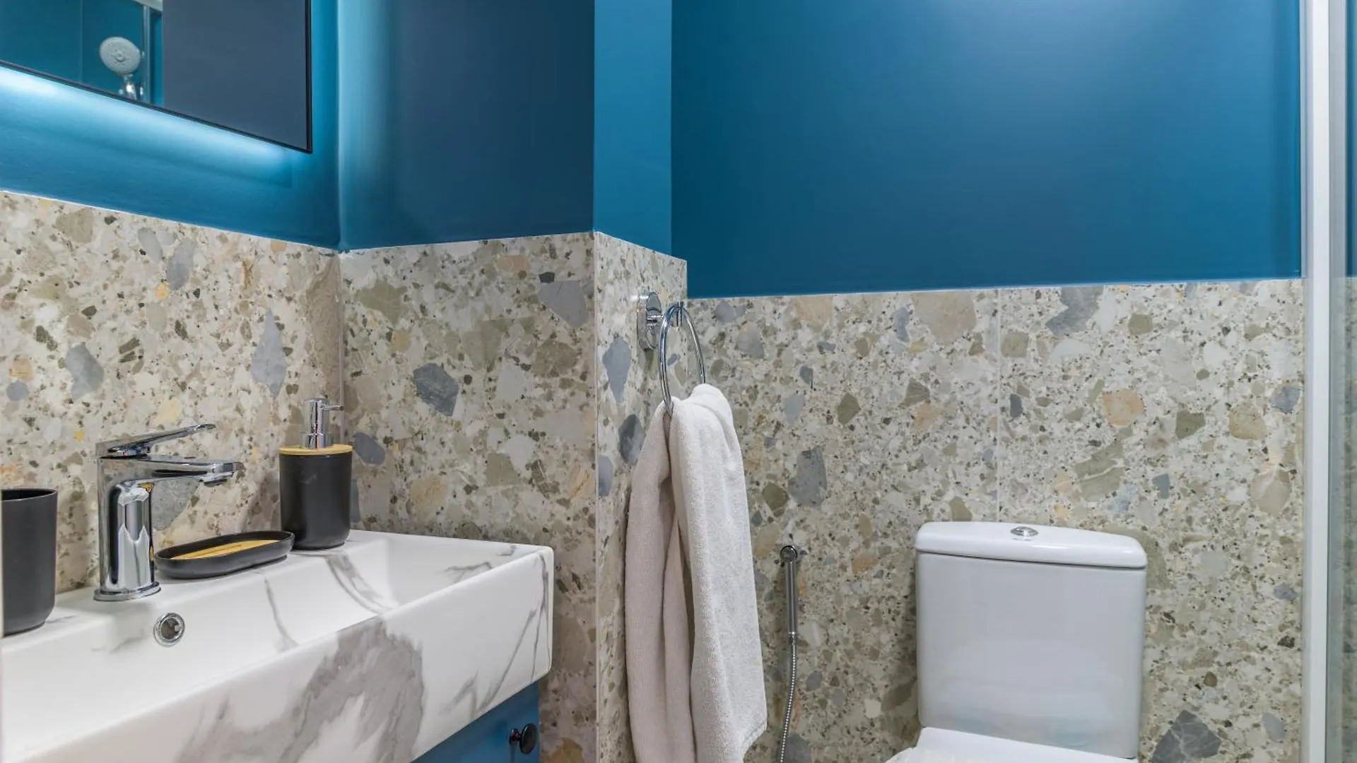 Apartment Sama Studios In Mar Mikhael Al Mudawwar